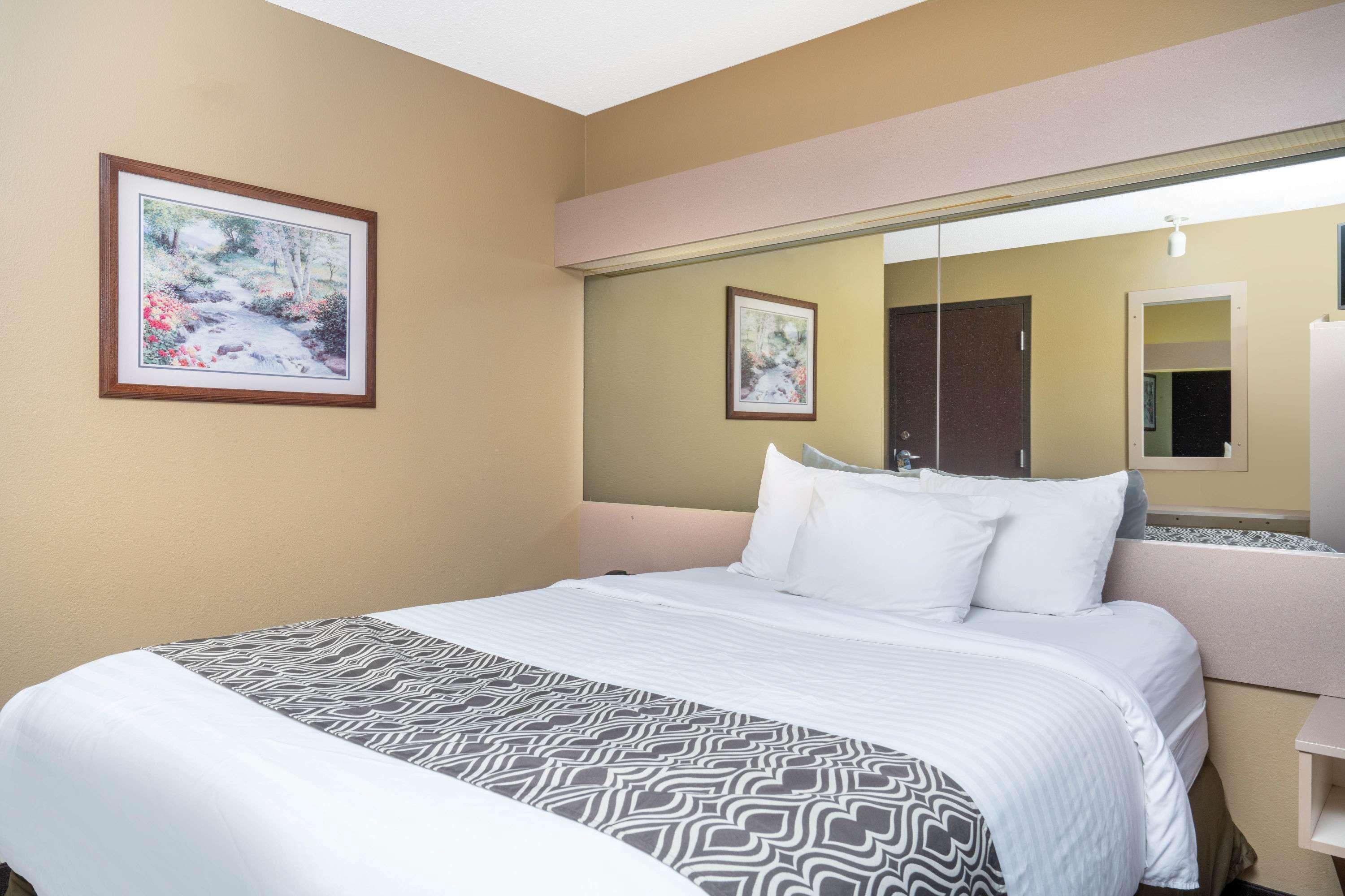 Microtel Inn & Suites By Wyndham Eagan/St Paul Zewnętrze zdjęcie